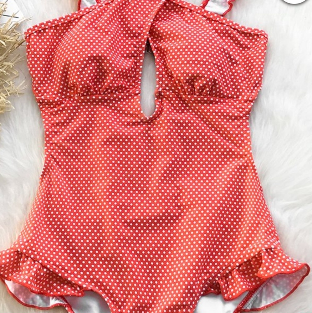 Ruffle criss cross front swimsuit